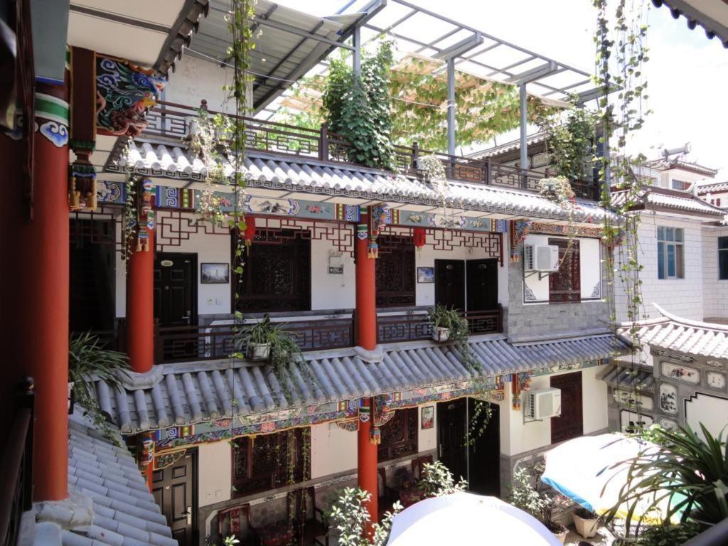 Dali Four Season Flower Inn 大理市 エクステリア 写真